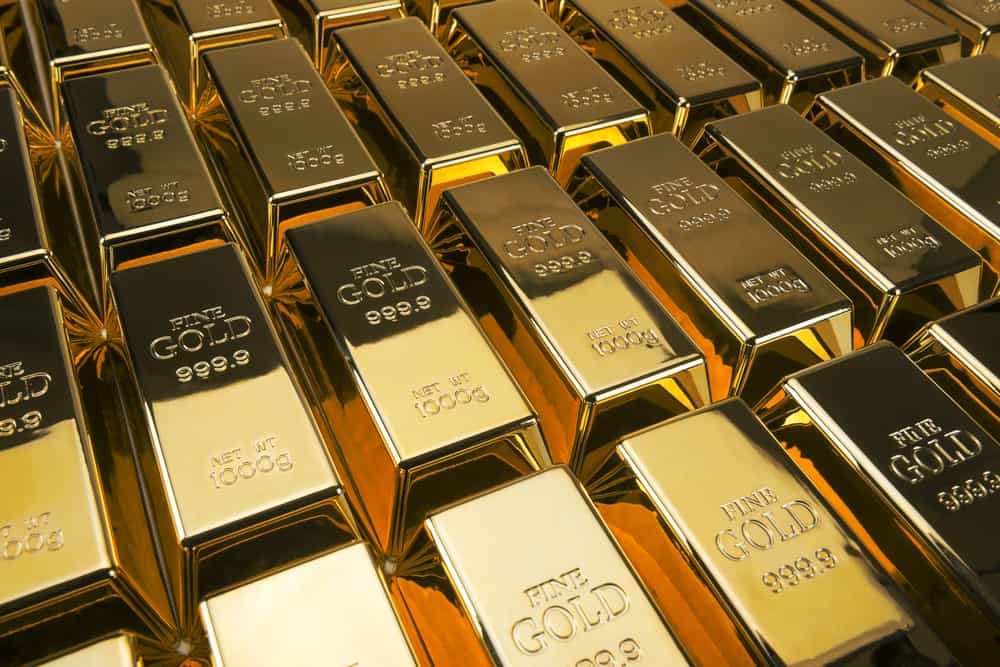 Fortune Favors the Gold Stocks