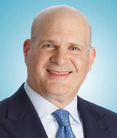 Charles Mizrahi has an uncanny ability to spot ongoing money-making opportunities from a hundred miles away. His impeccable reputation began on the trading floor of the New York Futures Exchange.