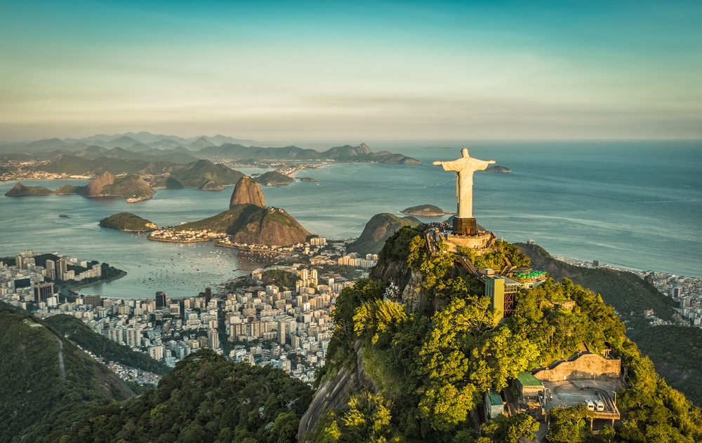 Reading the BBC’s recent article, you’d want to run away from Brazilian stocks as fast as possible. This shows where you can go wrong by investing on media headlines.