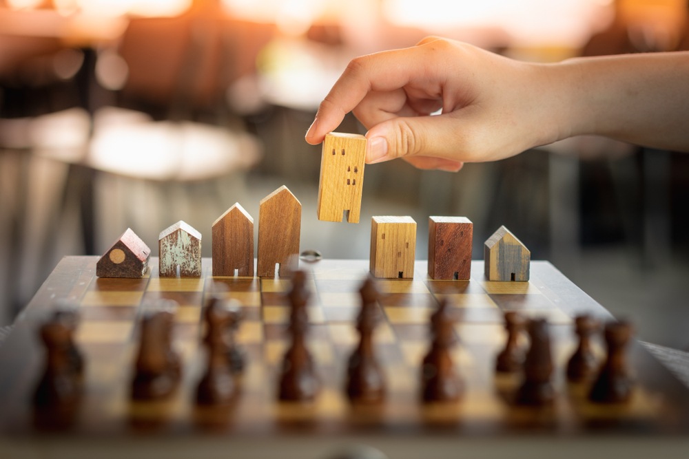 Our experts explain why REITS are a great alternative to stocks right now.