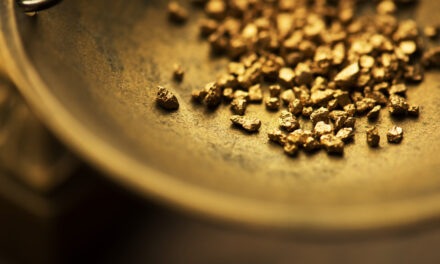 The problem with this story isn’t that Buffett’s company bought a gold stock. It’s that it bought the wrong one.