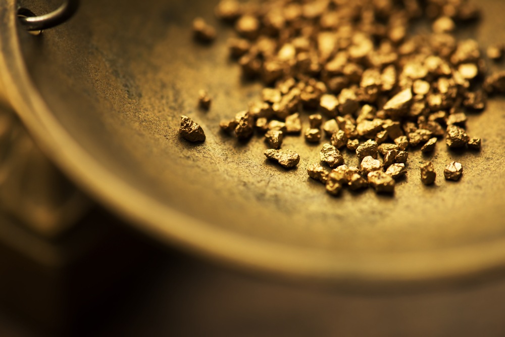 The problem with this story isn’t that Buffett’s company bought a gold stock. It’s that it bought the wrong one.