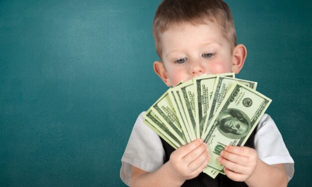 An Earnings Strategy That Blows Up EMH