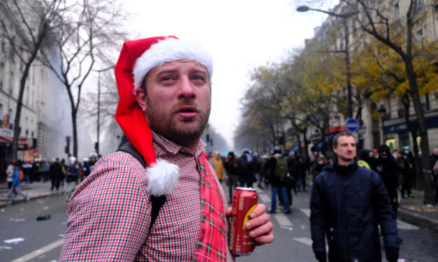 Buy These Stocks Before the Santa Claus Rally