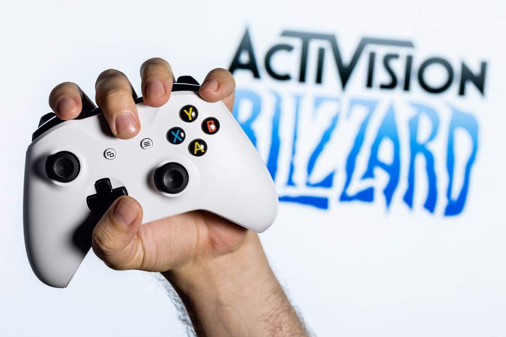 microsoft purchasing activision