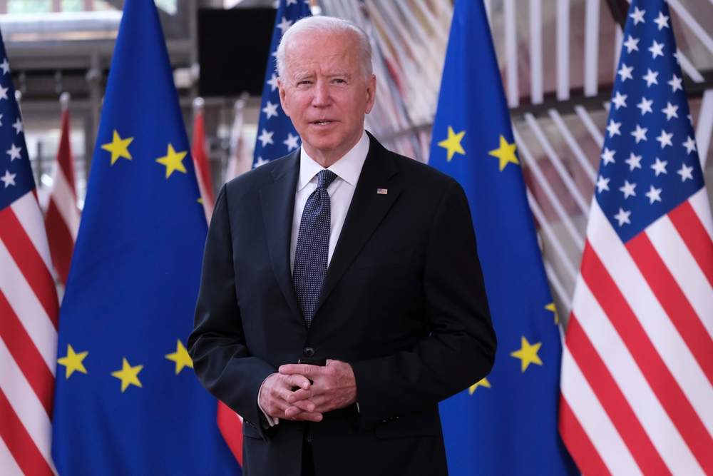 President Bidens plans for chips & EV