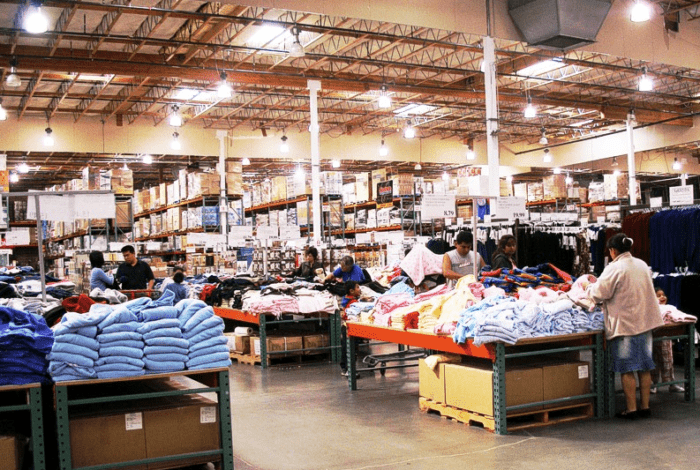 Costco warehouse