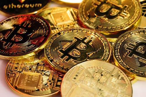 Why Does EVERYONE Want to Buy Bitcoin?