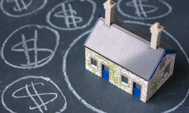3 Red Flags that We’re in a Real Estate Bubble