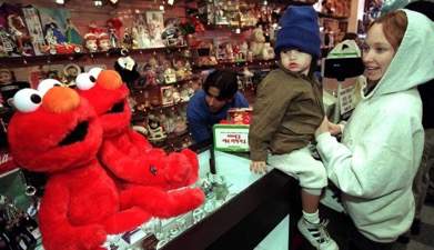 Tickle-Me Elmo Retail Craze (1996)