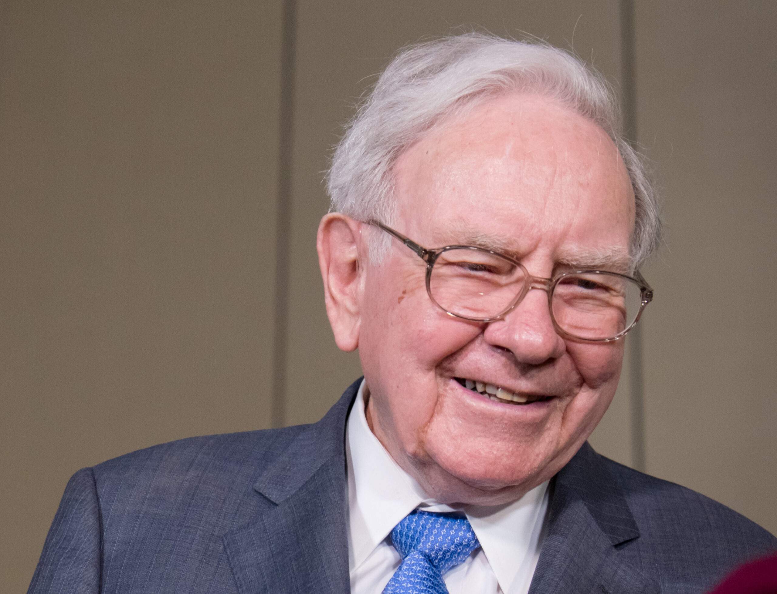 Warren Buffett Teaches How to Beat the Market 300-to-1