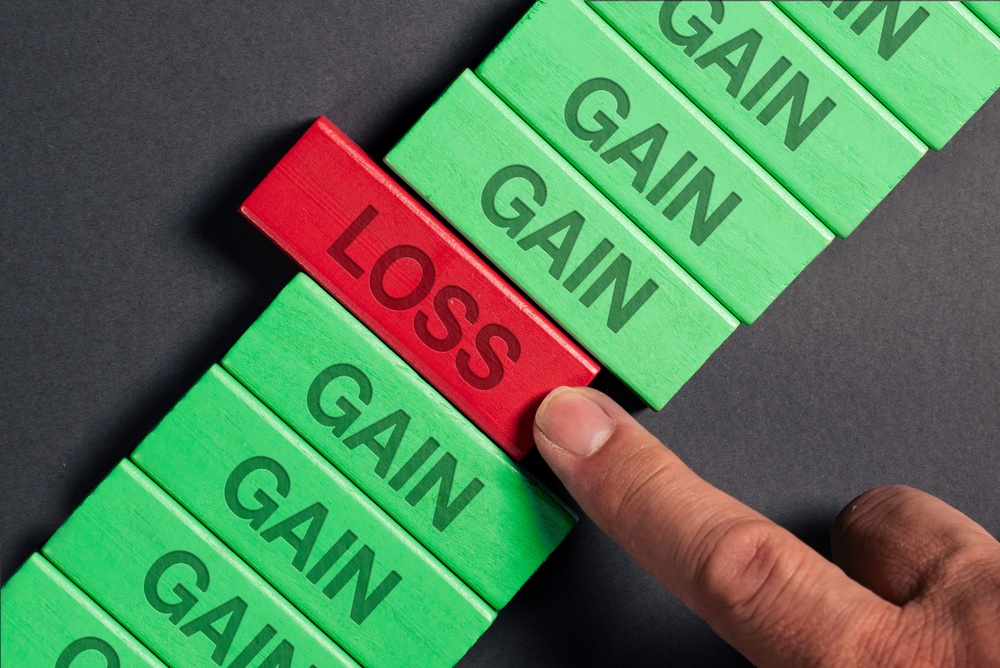 Small Gains vs. Big Losses