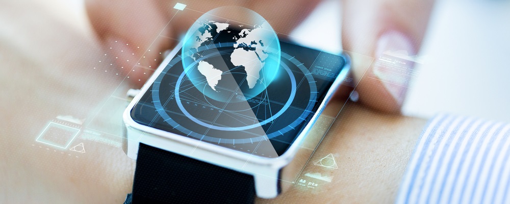 While it’s true that Apple is the biggest name when it comes to smartwatches, there are other companies out there that are going all in on the market.