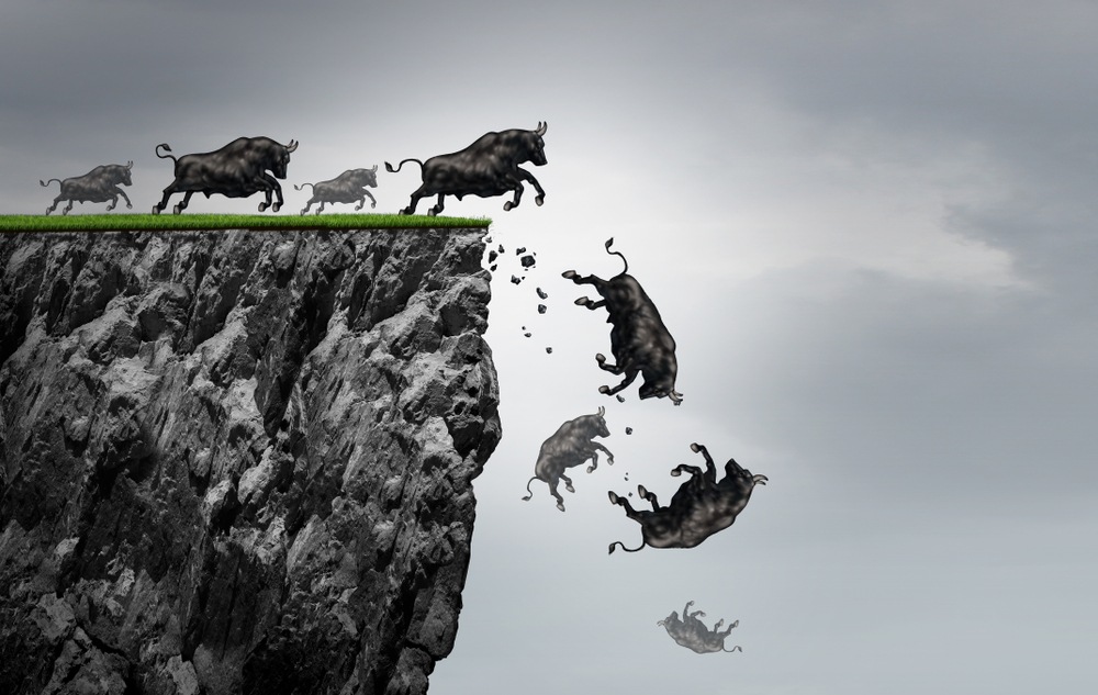 stocks will fall bulls falling off a cliff S&P 500
