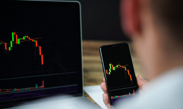 Expert Advises: You Should Be Buying During a Market Crash