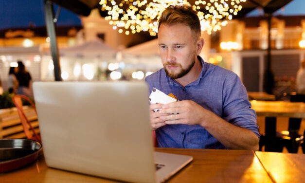 “Buffett’s Burgers” Are Your Stock Market Key