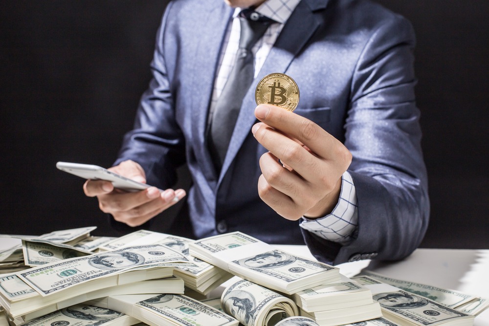 Banking with bitcoin is easy … if you’re among the wealthiest investors. However, one major fintech company is bringing bitcoin to the masses.