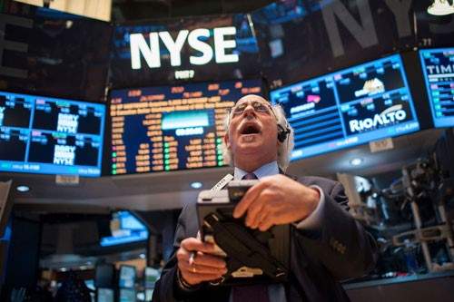 NYSE stock market trading floor