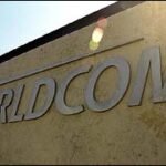 How does today's AI boom remind Ian of the late 1990s?